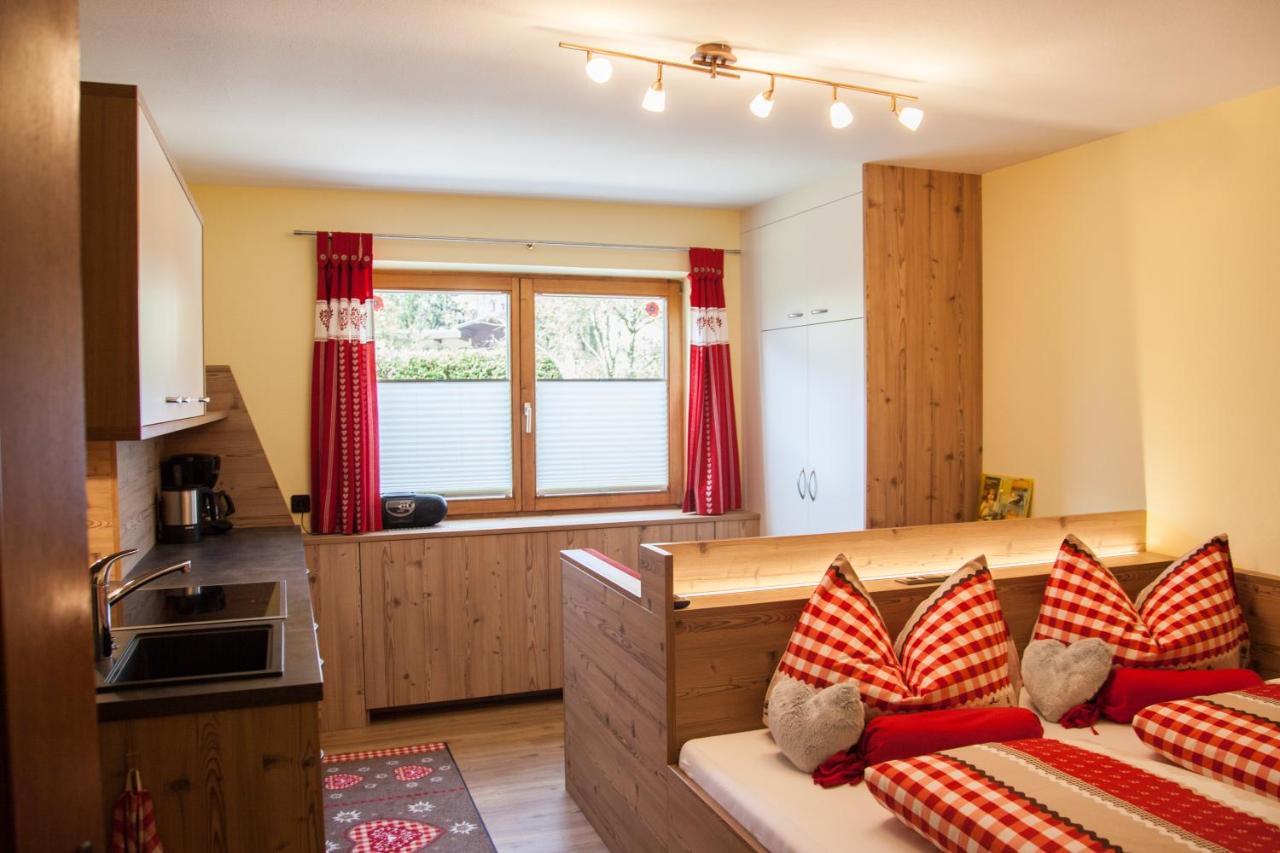 Ferienwohnung Haus Madeleine Neustift im Stubaital Exterior foto