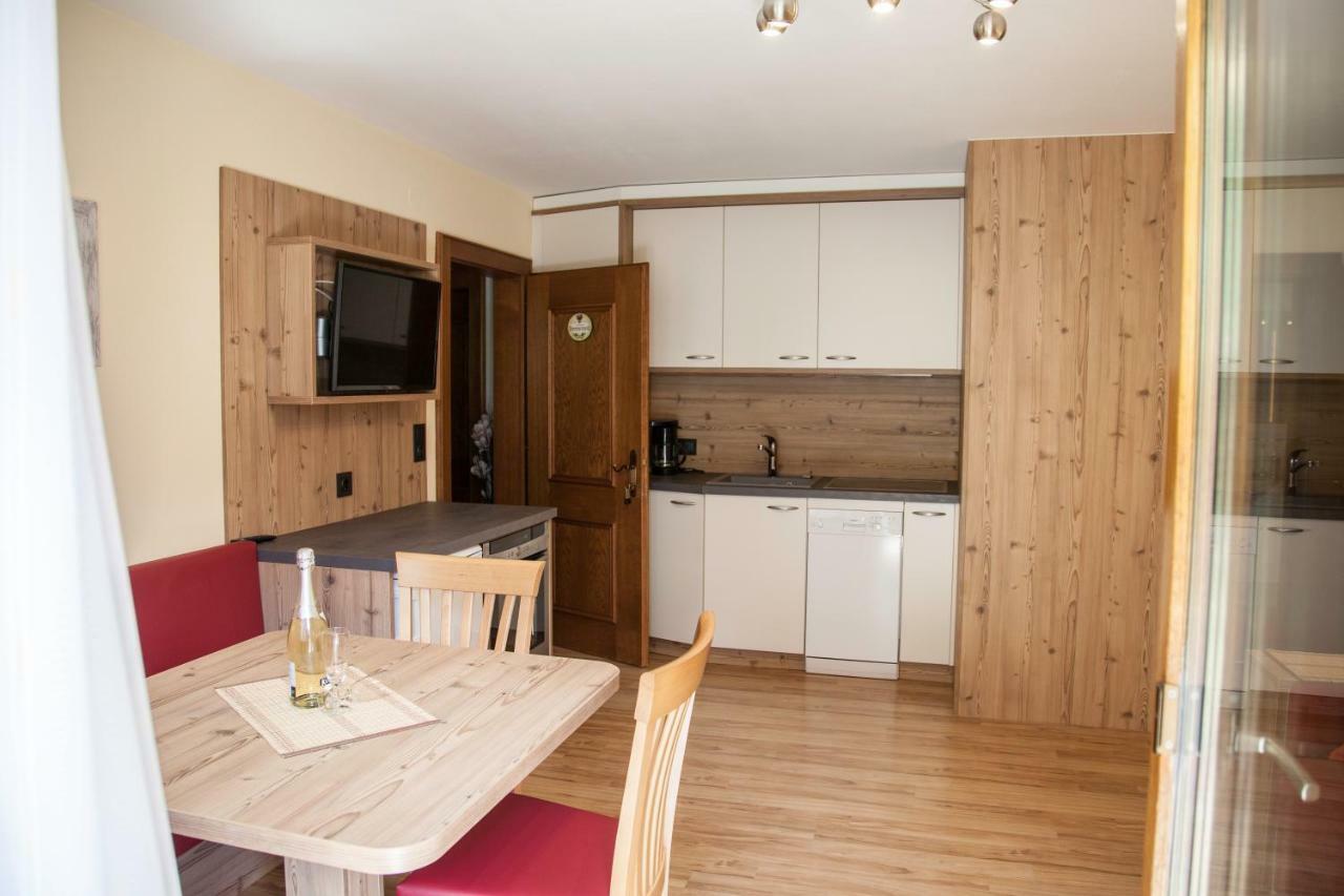 Ferienwohnung Haus Madeleine Neustift im Stubaital Exterior foto